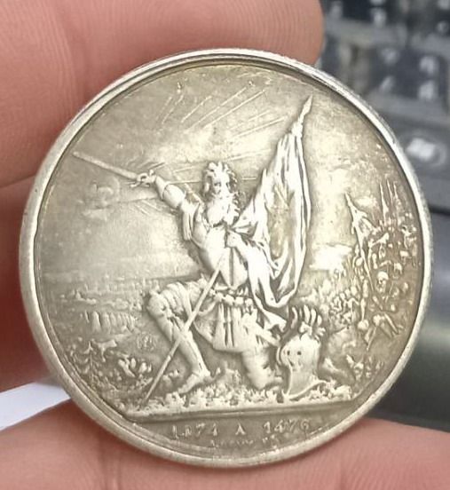 3027-เหรียญที่ระลึกเพื่อการสะสม เหรียญนักรบ ประเทศสวิสเซอร์แลนด์ ปี1874 ขนาดเส้นผ่าศูนย์กลางประมาณ 3.7 ซม รูปที่ 8