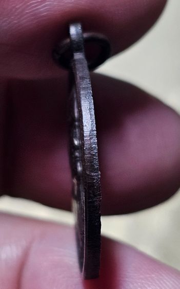 เหรียญหลวงปู่แหวน วัดดอยแม่ปั๋ง จ.เชียงใหม่ ฉลองอายุครบ 98 ปี 2528 รูปที่ 8