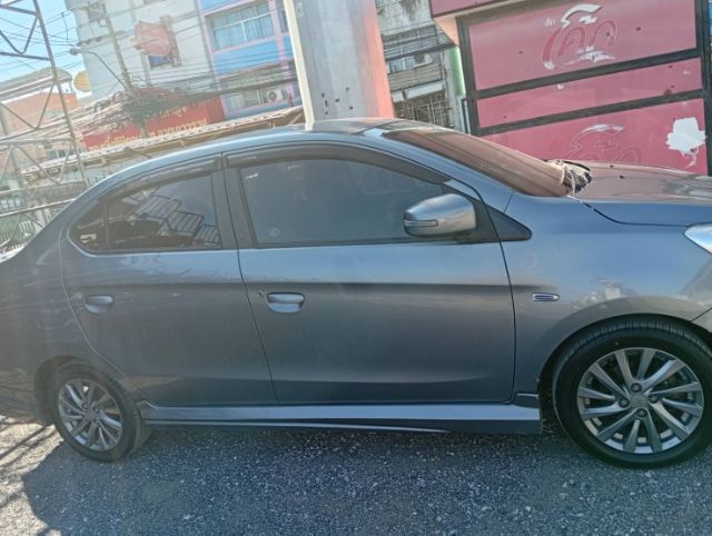 Mitsubishi Attrage 2018 1.2 GLS Limited Sedan เบนซิน ไม่ติดแก๊ส เกียร์อัตโนมัติ เทา รูปที่ 2