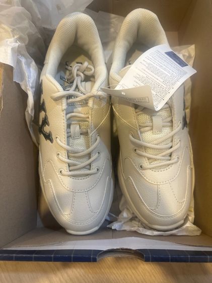 รองเท้า