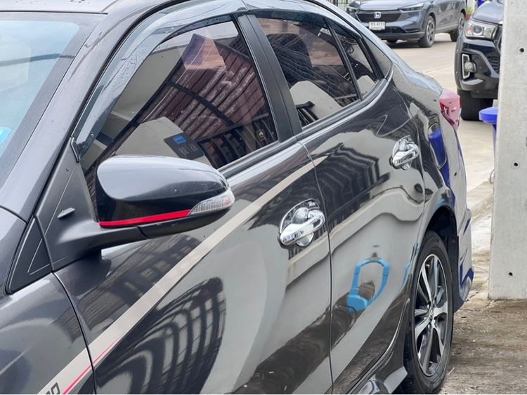 Toyota Yaris ATIV 2019 1.2 S Sedan เบนซิน ไม่ติดแก๊ส เกียร์อัตโนมัติ น้ำตาล รูปที่ 3