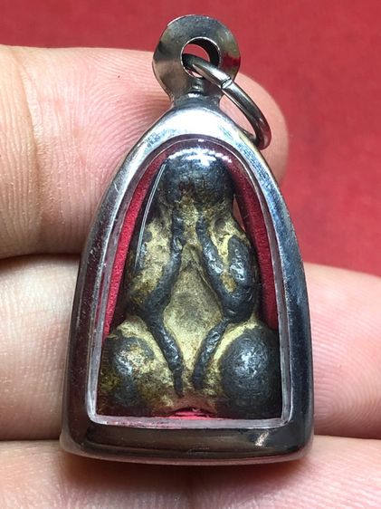 พระปิดตาหลวงพ่อเดิมพิมพ์สองหน้า