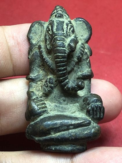 พระพิฆเนศหล่อโบราณ