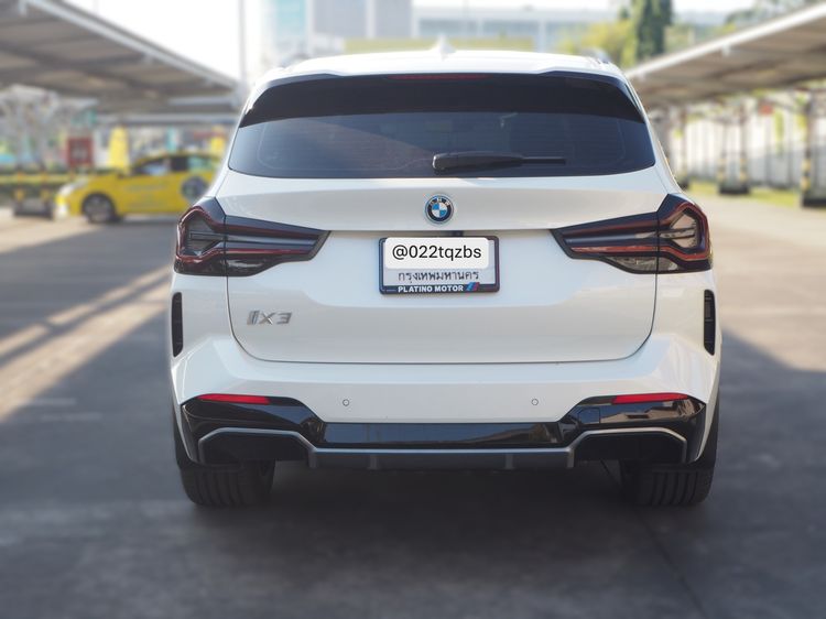 BMW iX3 2022 M Sport LCI Utility-car ไฟฟ้า เกียร์อัตโนมัติ ขาว รูปที่ 2
