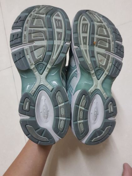 ร้องเท้า asics มือสองใหม่มาก รูปที่ 4