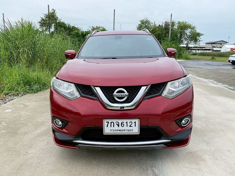 Nissan X-Trail 2018 2.0 V 4WD Utility-car เบนซิน ไม่ติดแก๊ส เกียร์อัตโนมัติ แดง รูปที่ 2