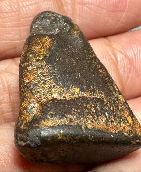 พระปิดตาเนื้อผงคลุกรัก เก่า ไม่ทราบที่ รูปที่ 9