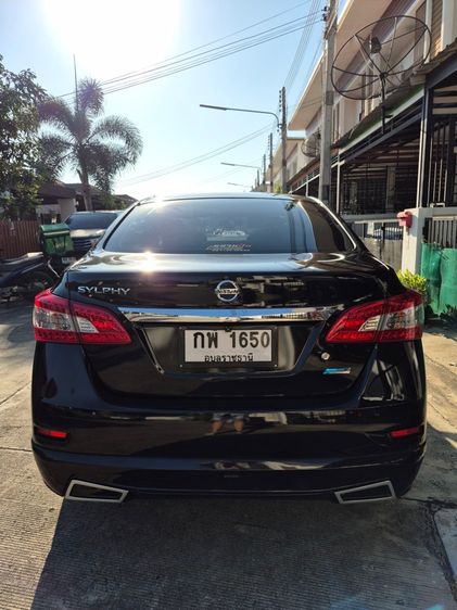 Nissan Sylphy 2012 Sedan เบนซิน ไม่ติดแก๊ส เกียร์ธรรมดา ดำ รูปที่ 4