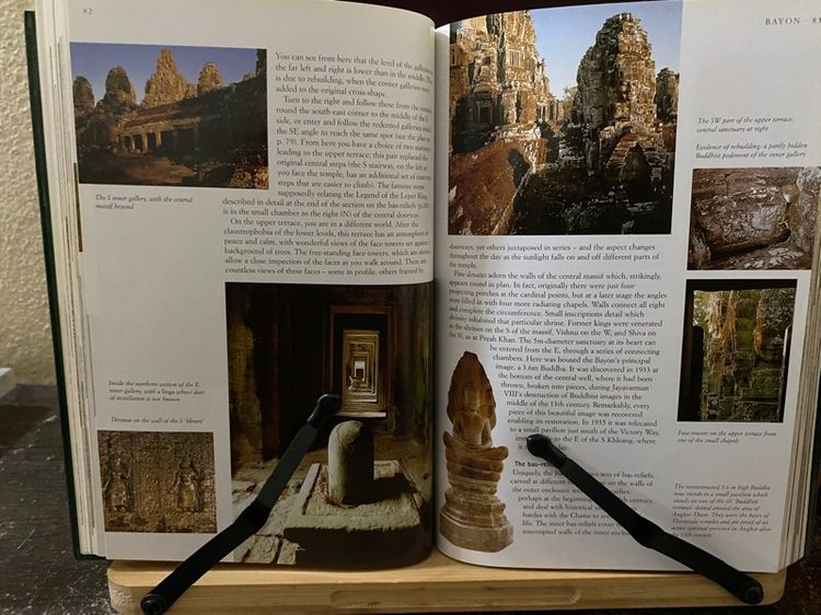 หนังสือ ankor wat ภาคภาษาอังกฤษ รูปที่ 2