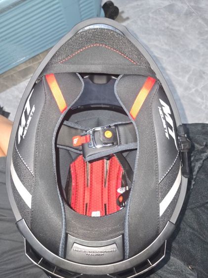 หมวกกันน็อค รูปที่ 6