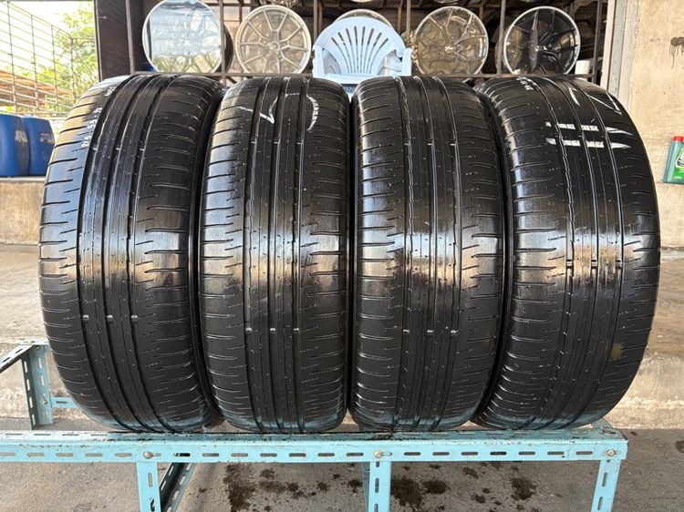 ยางDUNLOP215-55-18 ปี22 ปีแท้ 