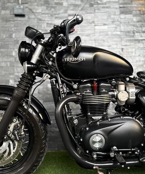 🔥 TRIUMPH BONNEVILLE BOBBER BLACK CUSTOM รถจดทะเบียนปี 2020 ( รุ่นปี 2018 ) 🔥 รูปที่ 14