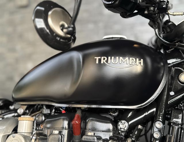 🔥 TRIUMPH BONNEVILLE BOBBER BLACK CUSTOM รถจดทะเบียนปี 2020 ( รุ่นปี 2018 ) 🔥 รูปที่ 11