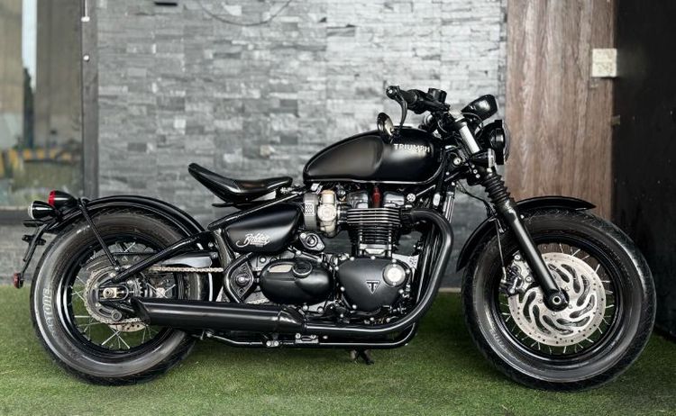 🔥 TRIUMPH BONNEVILLE BOBBER BLACK CUSTOM รถจดทะเบียนปี 2020 ( รุ่นปี 2018 ) 🔥 รูปที่ 2
