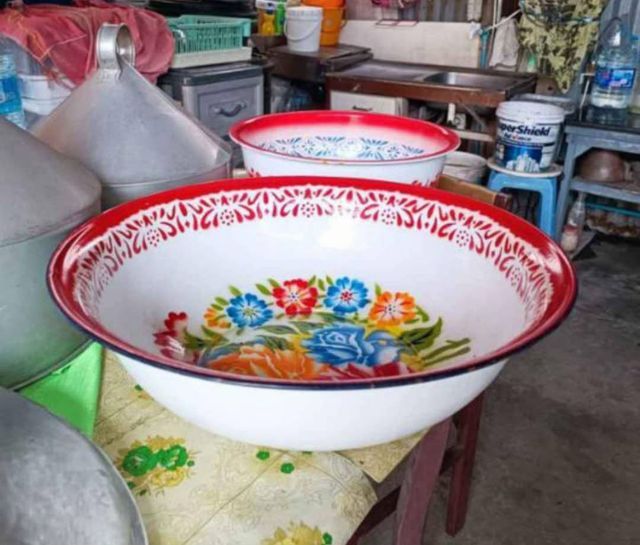 กาละมังเคลือบโบราณลายดอกไม้วินเทจ รูปที่ 4