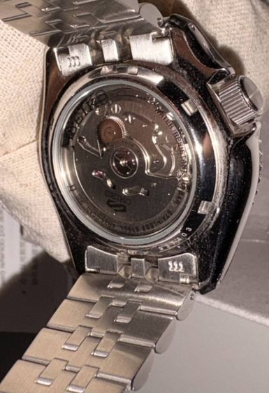 นาฬิกา Seiko 5 Sports Automatic GMT รุ่น SSK003K1 Batman  รูปที่ 5