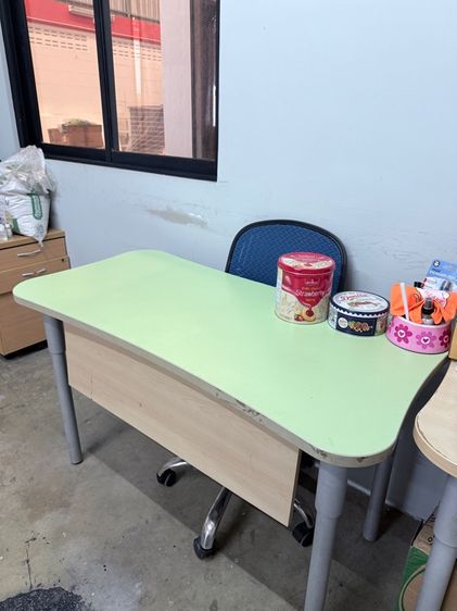 โต๊ะทำงาน