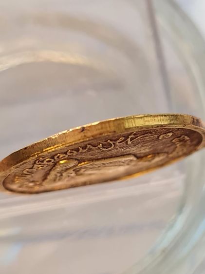 🟠011เหรียญทรงผนวช เนื้อสีทองเก่า พระบ้านคุณตาสะสมไว้นานแล้วค่ะ รูปที่ 4