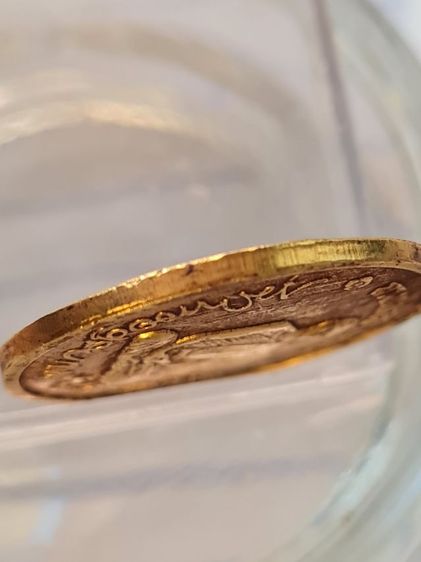 🟠011เหรียญทรงผนวช เนื้อสีทองเก่า พระบ้านคุณตาสะสมไว้นานแล้วค่ะ รูปที่ 8