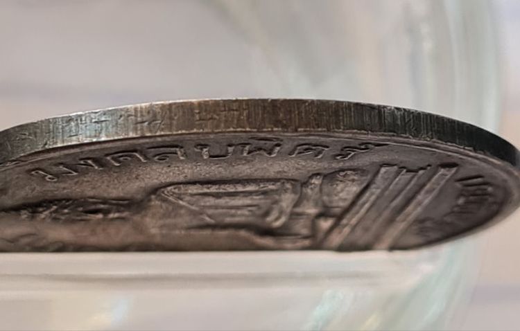 063เหรียญมงคลบพิตร เนื้อสีเงินเก่า พระบ้านคุณตาสะสมไว้นานแล้วค่ะ รูปที่ 4