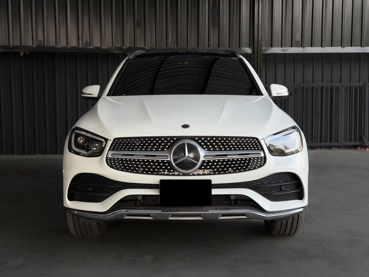 Mercedes-Benz GLC-Class 2022 GLC300e Utility-car ปลั๊กอินไฮบริด (PHEV) เกียร์อัตโนมัติ ขาว รูปที่ 2