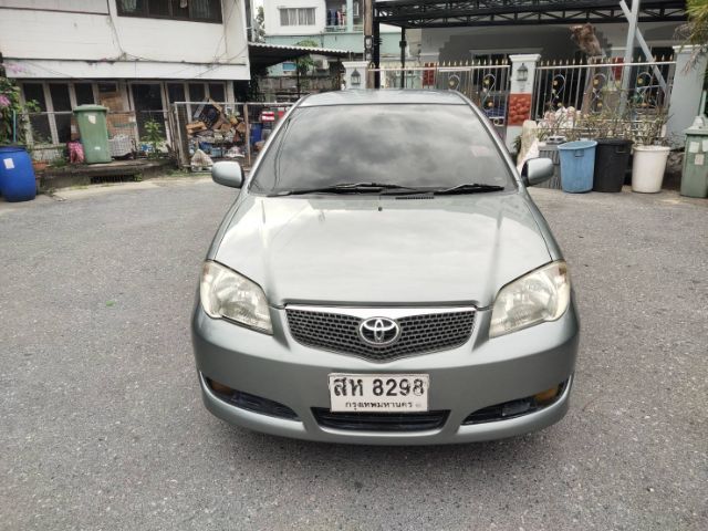 รถ Toyota Vios 1.5 J สี เทา