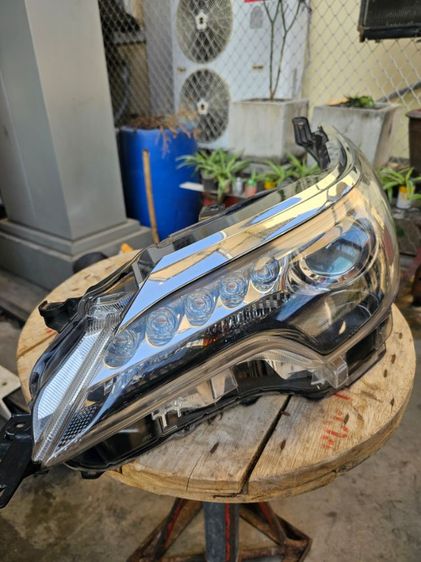 ไฟหน้าฟอร์จูนเนอร์