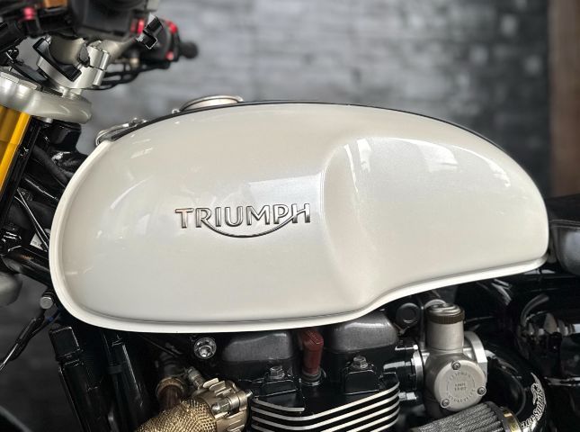 🔥TRIUMPH  THRUXTON 1200 R จดทะเบียน ปี 2018 รุ่นปี ค.ศ. 2017 🔥  รูปที่ 11
