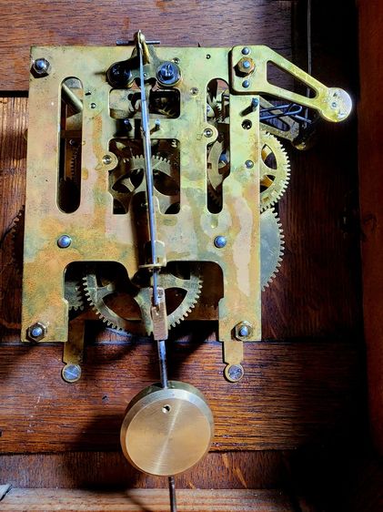 นาฬิกาเยอรมัน ยี่ห้อ ศรไขว้ตีระฆังบน รูปที่ 7