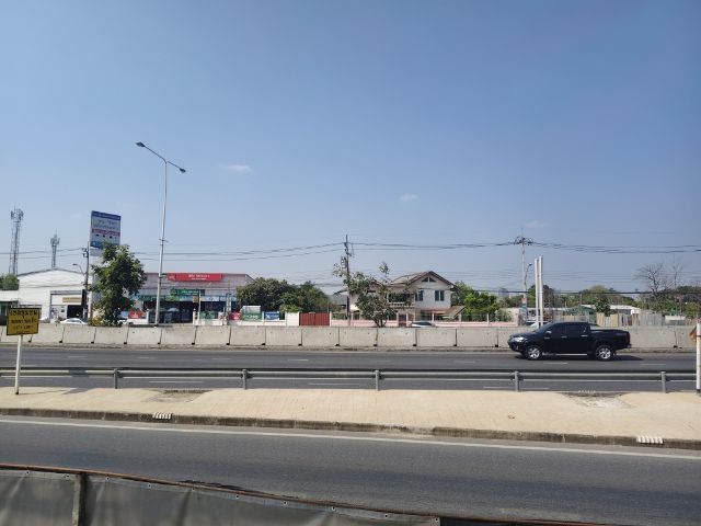 ให้เช่าที่ดินเปล่า นนทบุรี ติดถนนนครอินทร์ เชิงสะพานพระราม 5