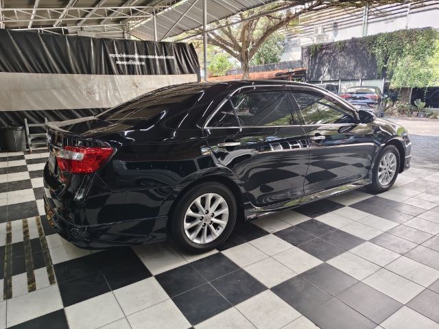 รถ Toyota Camry 2.0 G Extremo สี ดำ