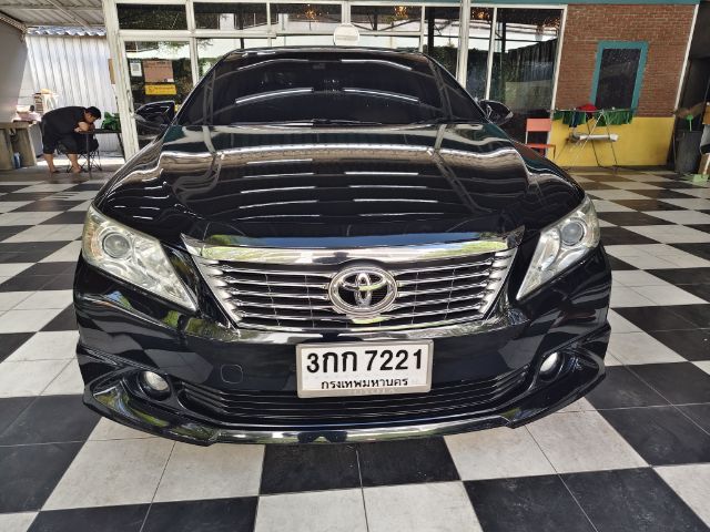 Toyota Camry 2013 2.0 G Extremo Sedan เบนซิน ไม่ติดแก๊ส เกียร์อัตโนมัติ ดำ รูปที่ 2