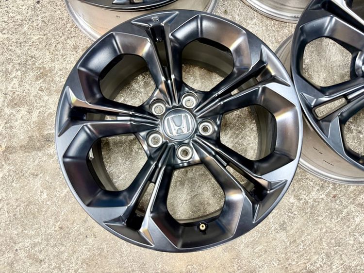 ล้อแม็ก HONDA CIVIC RS ขอบ 17” สีเดิมโรงงาน รูปที่ 4