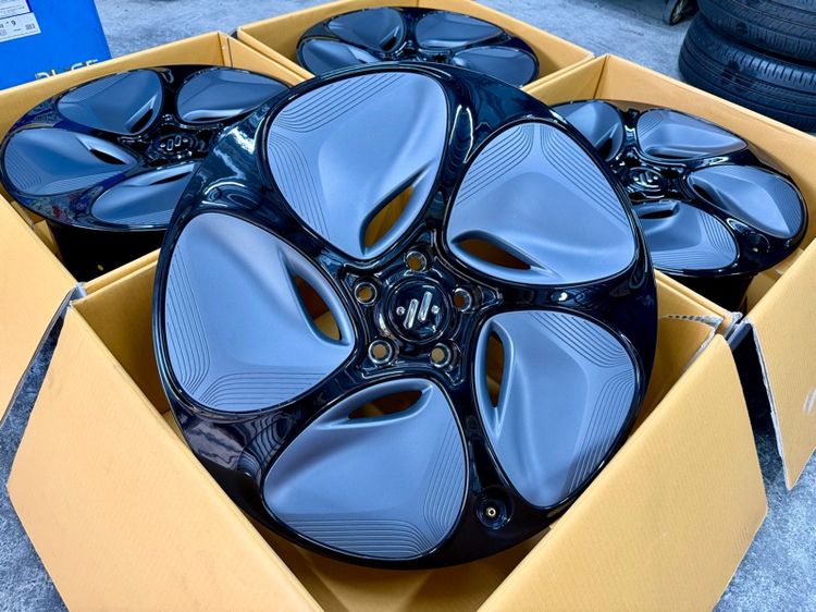 ล้อแม็ก MG IM6 ขอบ 20” 5 รู 120 ถอดป้ายแดง