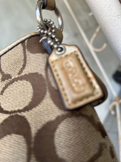 กระเป๋าสะพาย Coach งานเก่า มือสอง รูปที่ 7