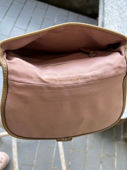 กระเป๋าสะพาย Coach งานเก่า มือสอง รูปที่ 5