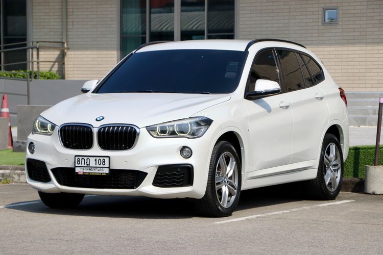 รถ BMW X1 2.0 sDrive20d M Sport สี ขาว