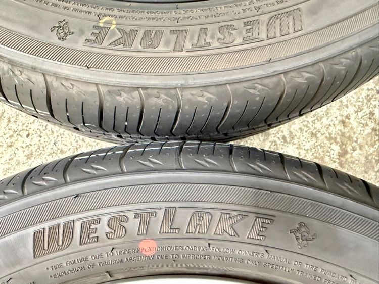 ยางถอดป้ายแดงขอบ 17” ยี่ห้อ WESTLAKE ขนาด 215-50R17 ปี 25 ตุ่มหน้ายางยังอยู่ครบ