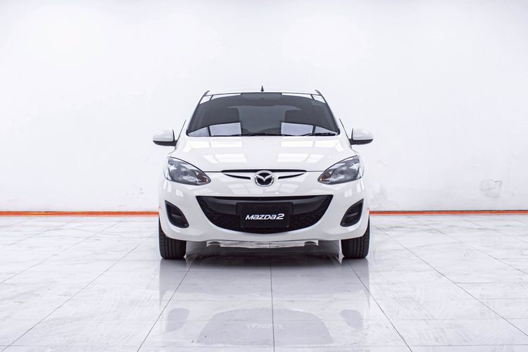 Mazda Mazda 2 2010 1.5 Sports Groove Sedan เบนซิน ไม่ติดแก๊ส เกียร์ธรรมดา ขาว รูปที่ 4