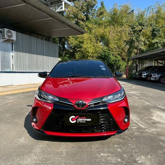 Toyota Yaris 2021 1.2 Sport Premium Sedan เบนซิน ไม่ติดแก๊ส เกียร์อัตโนมัติ แดง รูปที่ 2