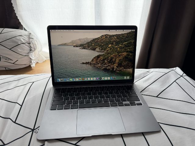 MacBook Air 13 2020 รูปที่ 4