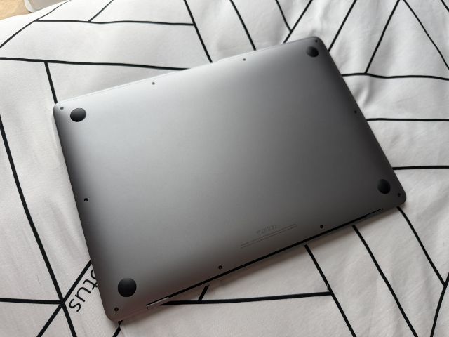 MacBook Air 13 2020 รูปที่ 3