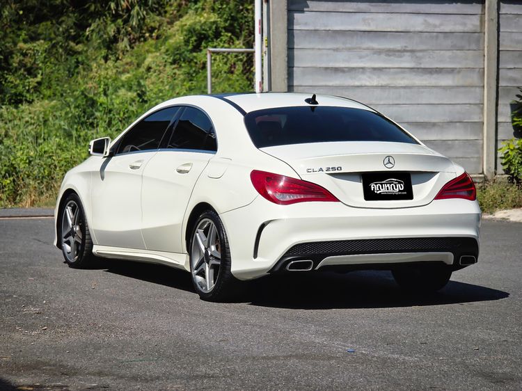 Mercedes-Benz CLA-Class 2014 CLA250 AMG Sedan เบนซิน ไม่ติดแก๊ส เกียร์อัตโนมัติ ขาว รูปที่ 2