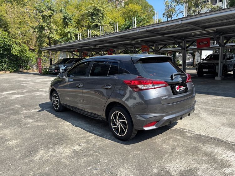 Toyota Yaris 2021 1.2 Sport Premium Sedan เบนซิน ไม่ติดแก๊ส เกียร์อัตโนมัติ เทา รูปที่ 4