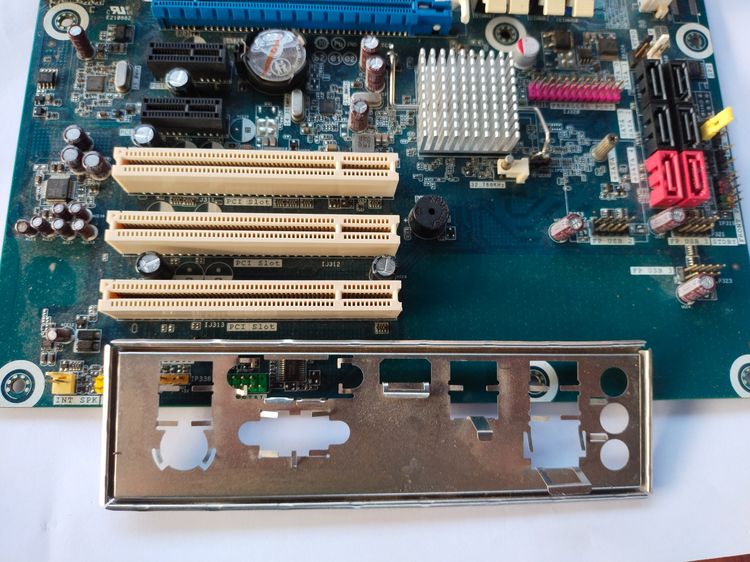 Mainboard Intel DH55hc ATX socket 1156 มี CPU intel Xeon x3450 4 core 8 thread พร้อมพัดลม ราคา 600 บาท mainboard มือสองสภาพดี รูปที่ 8