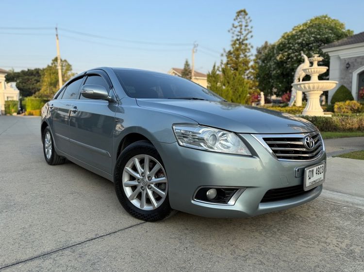 รถ Toyota Camry 2.0 G สี เทา