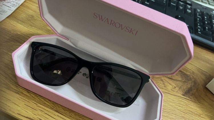 แว่น swarovski รุ่น SK6004