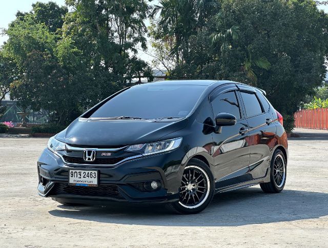 Honda Jazz 2019 1.5 RS i-VTEC Sedan เบนซิน ไม่ติดแก๊ส เกียร์อัตโนมัติ ดำ รูปที่ 4