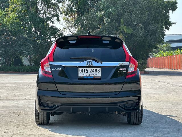 Honda Jazz 2019 1.5 RS i-VTEC Sedan เบนซิน ไม่ติดแก๊ส เกียร์อัตโนมัติ ดำ รูปที่ 3