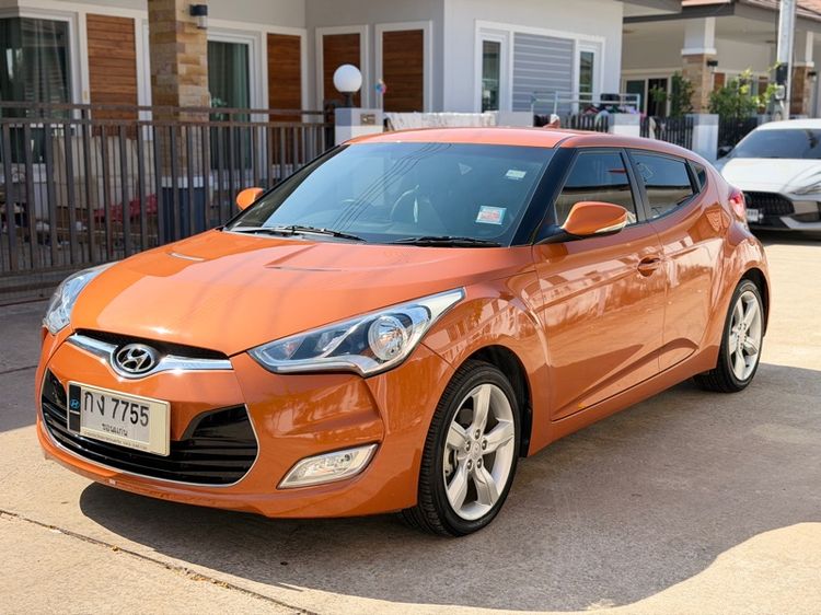 Hyundai Veloster 2013 1.6 Sedan เบนซิน ไม่ติดแก๊ส เกียร์อัตโนมัติ ส้ม รูปที่ 4